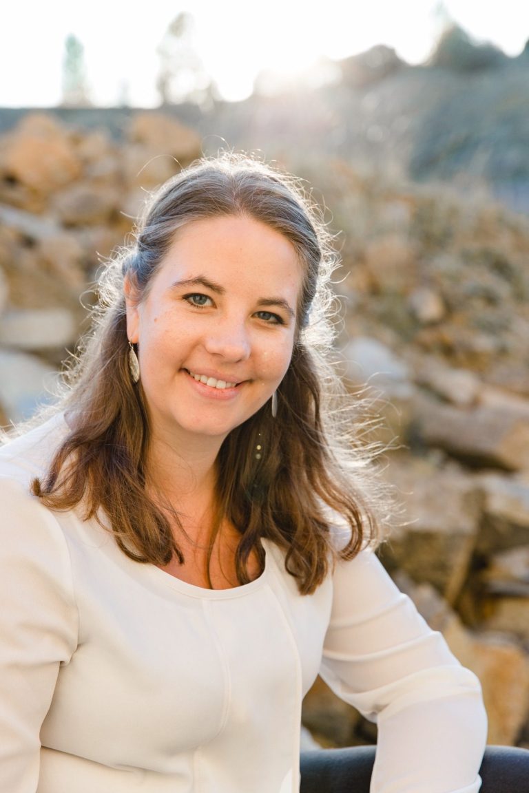 "Supervision für soziale Unternehmen"
"Teamcoaching für Non-Profit-Organisationen"
"Coaching für soziale Unternehmer"
"Workshops für soziale